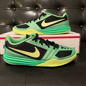 Nike Kobe‎ Mentality GS ‘Poison Green’